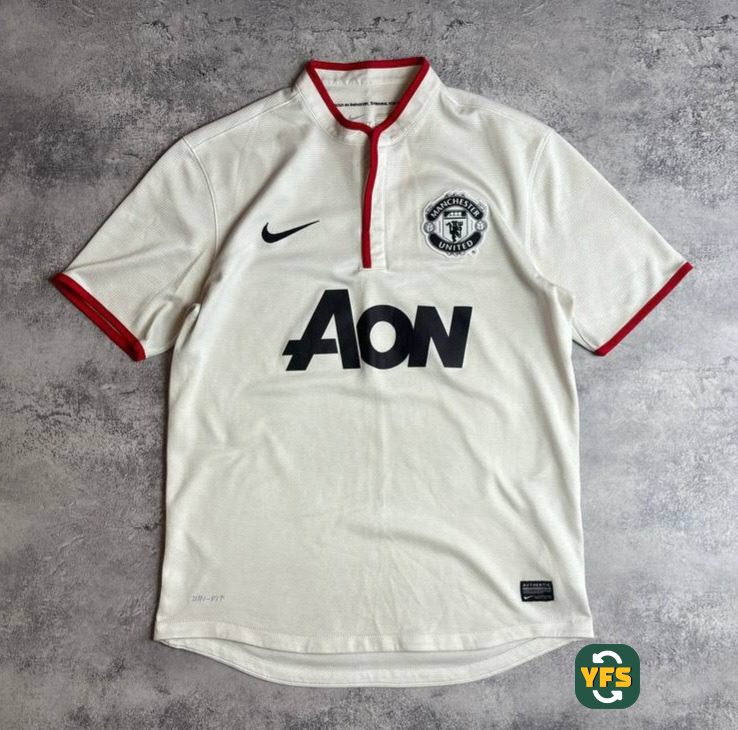 Manchester United 2012-2013 Away Store Version Nike - YourFootballShirt - Photo 1