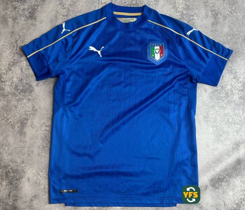 Italy 2016-2017 Home Store Version Puma - YourFootballShirt - Photo 1