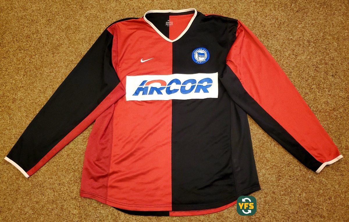 Hertha Berlin 2001-2002 Away #15