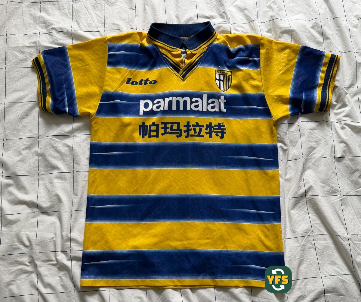 Parma 1998-1999 Special edition Store Version Lotto - YourFootballShirt - Photo 1