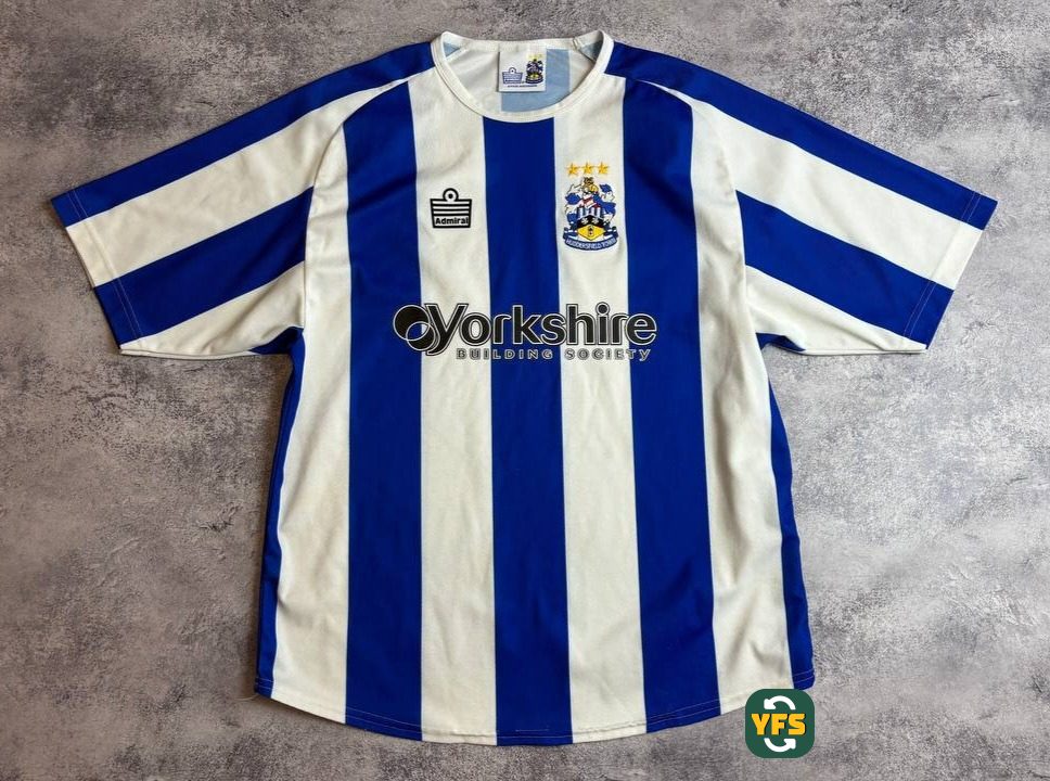 Huddersfield Town 2005-2006 Home Store Version Admiral - YourFootballShirt - Photo 1