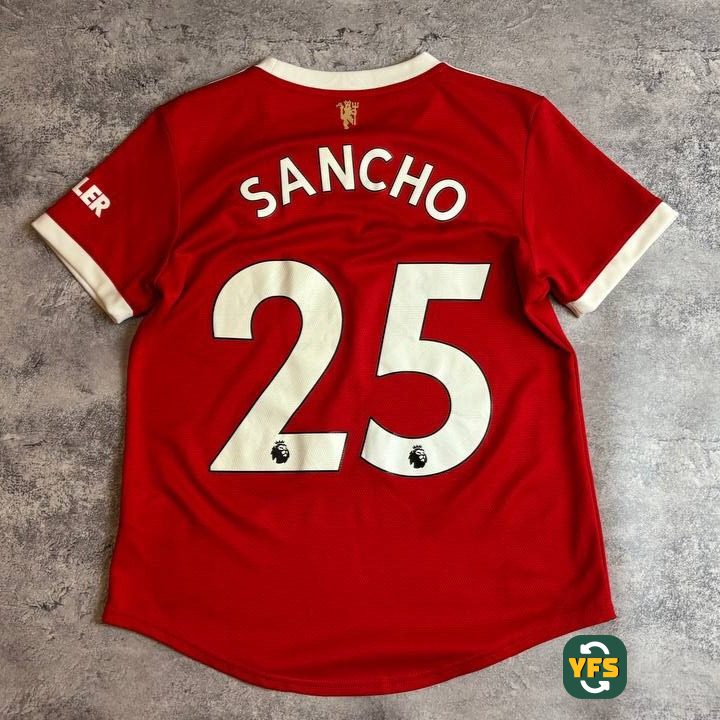 Manchester United 2021-2022 Home Store Version Adidas - YourFootballShirt - Photo 1