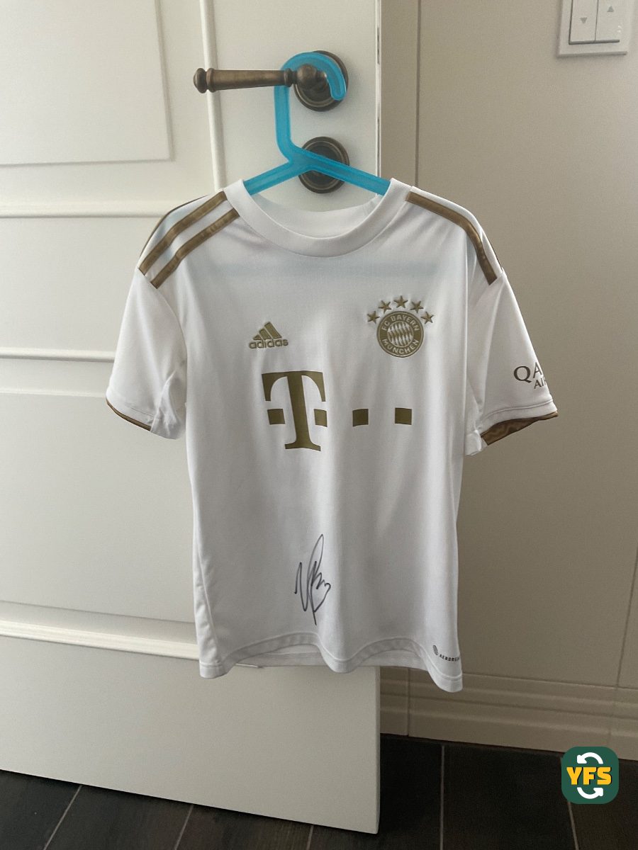 Bayern München 2021-2022 Away Kimmich #6