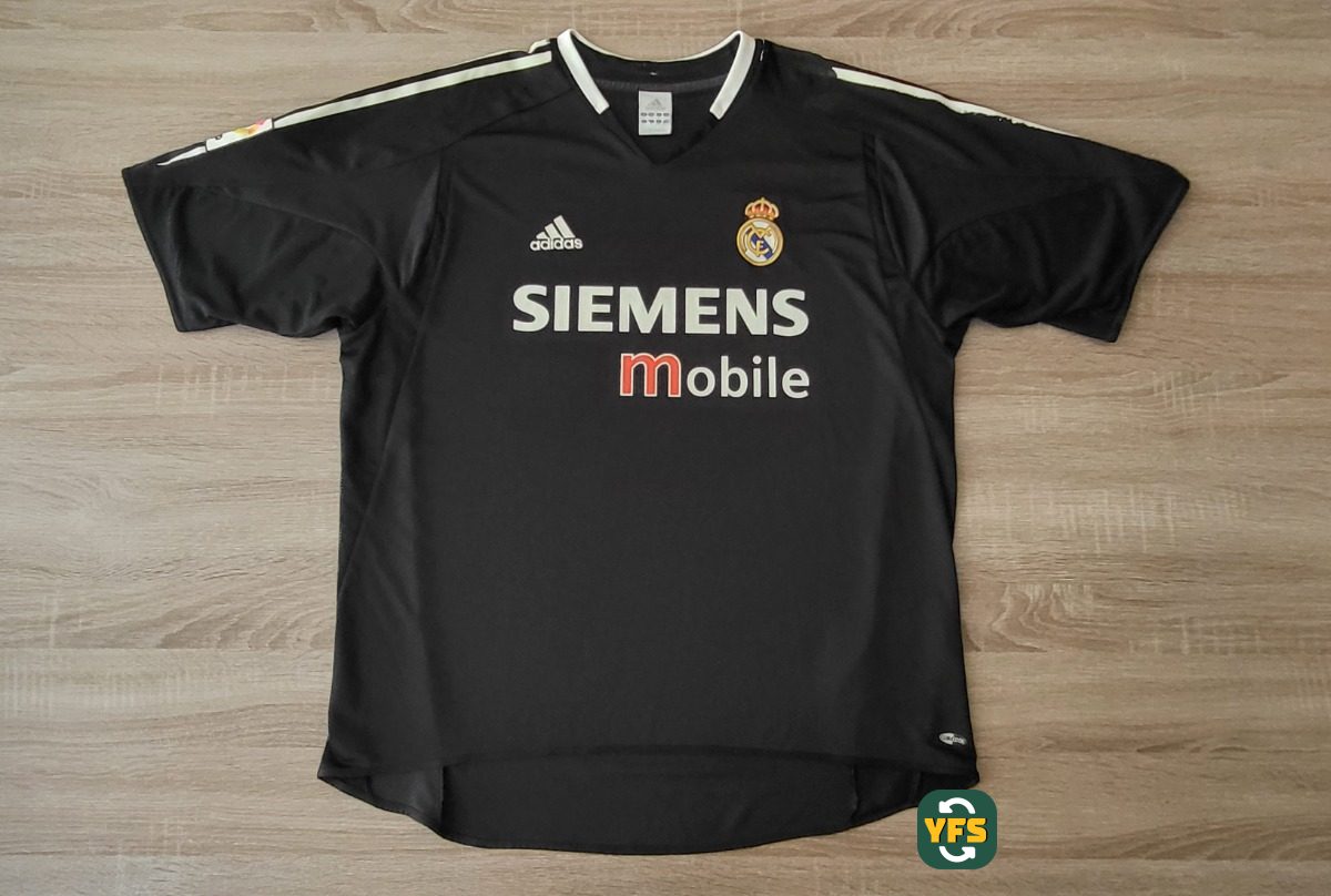 Real Madrid 2004-2005 Away Store Version Adidas - YourFootballShirt - Photo 1