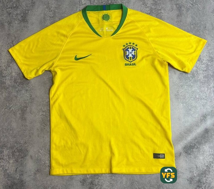 Brazil 2018-2019 Home Store Version Nike - YourFootballShirt - Photo 1