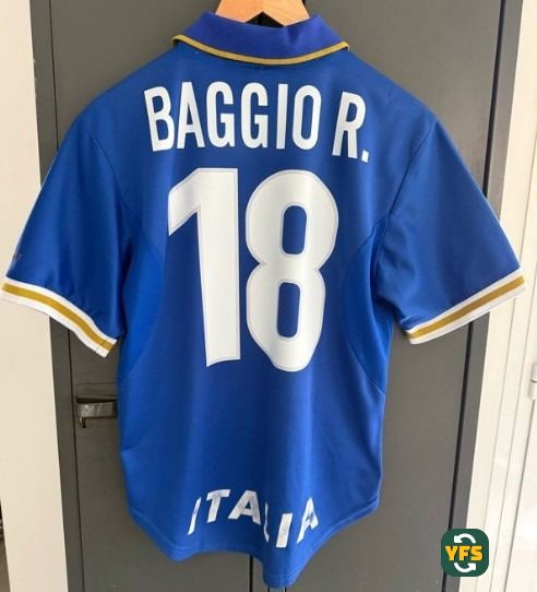 Italy 1998-1999 Home Store Version Nike - YourFootballShirt - Photo 1