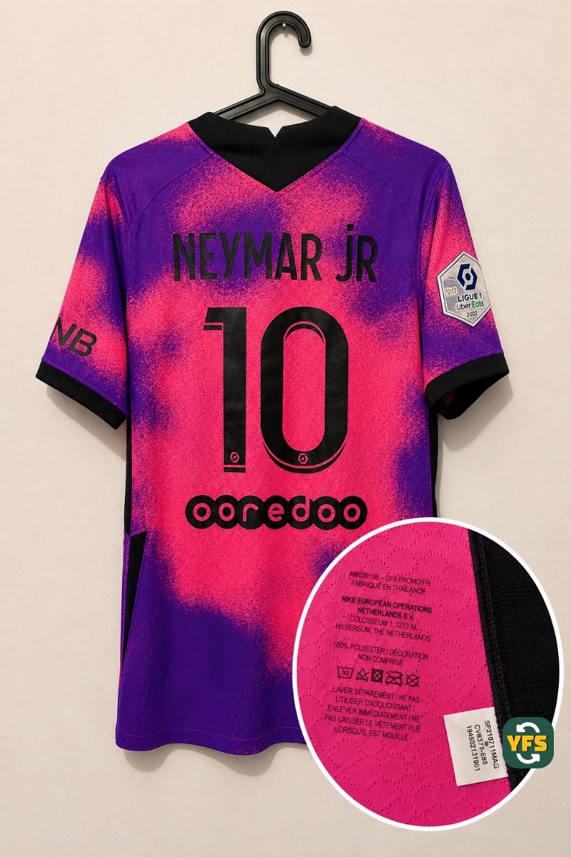 PSG 2020-2021 Fourth Issued Nike - YourFootballShirt - Photo 1