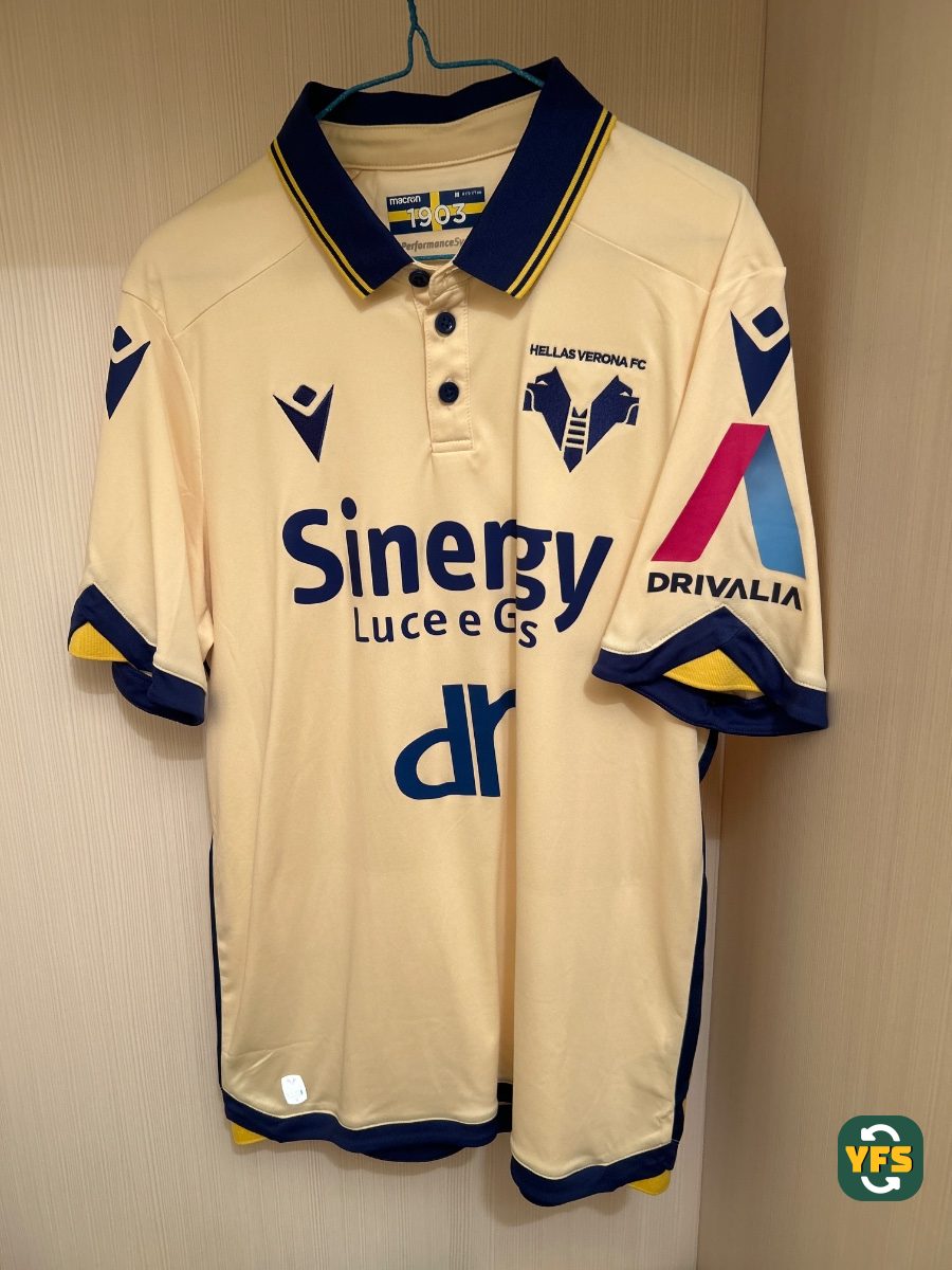 Hellas Verona 2022-2023 Away Store Version Macron - YourFootballShirt - Photo 1