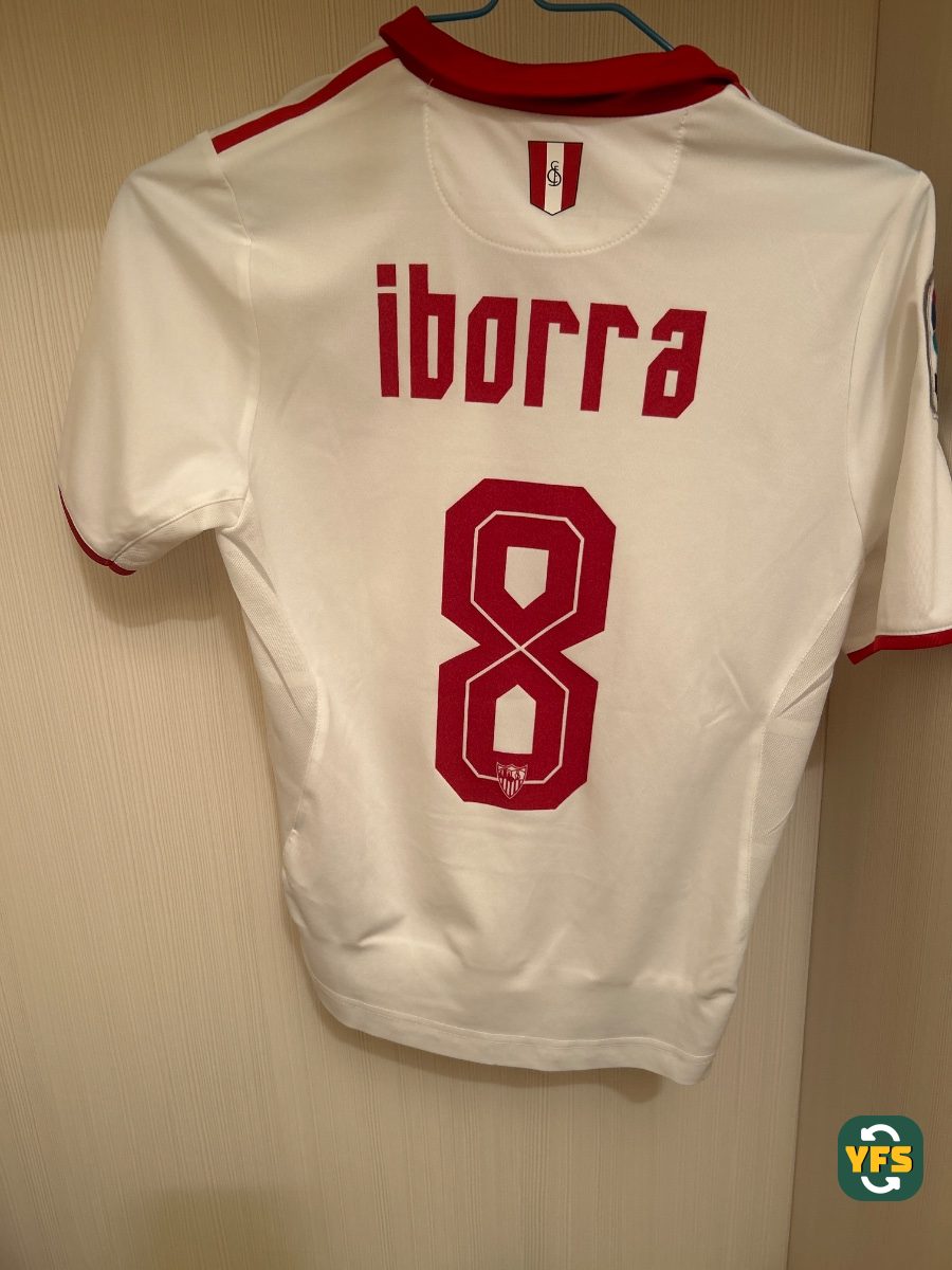 Sevilla FC 2016-2017 Home iborra #8