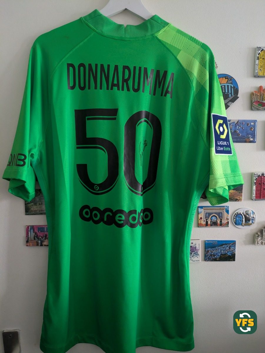 PSG 2021-2022 Home Issued Nike - YourFootballShirt - Photo 1