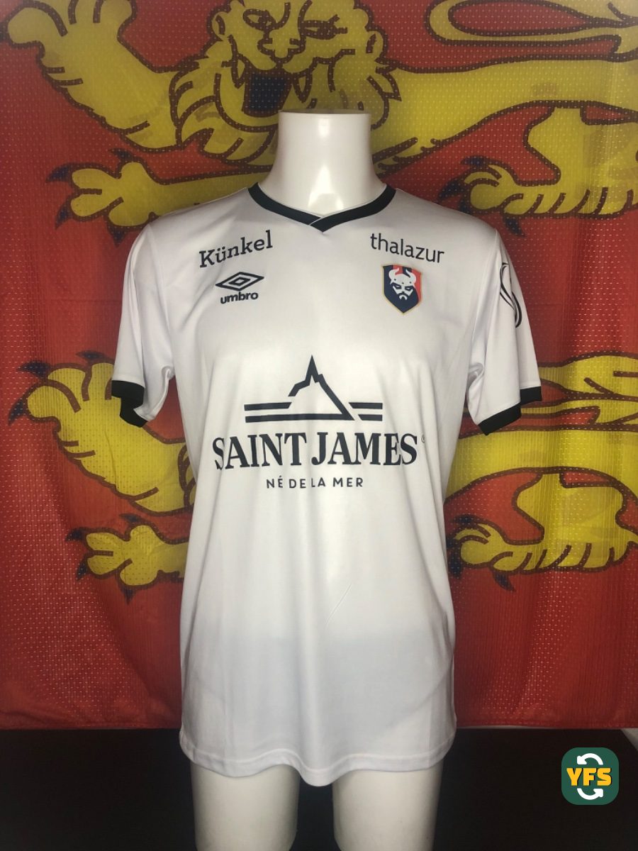 SM Caen 2021-2022 Third Match Worn Umbro - YourFootballShirt - Photo 1