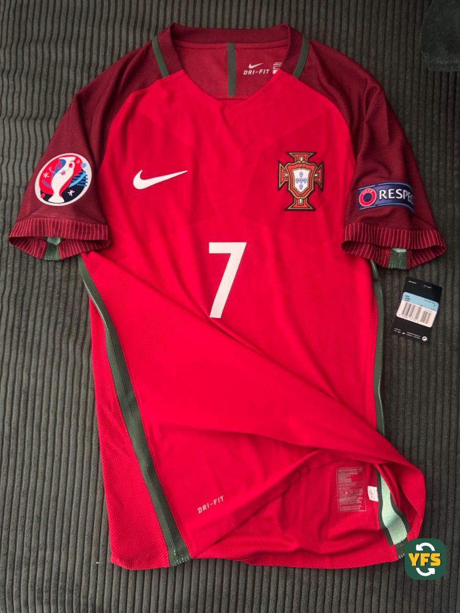 Portugal 2016-2017 Home Ronaldo #7