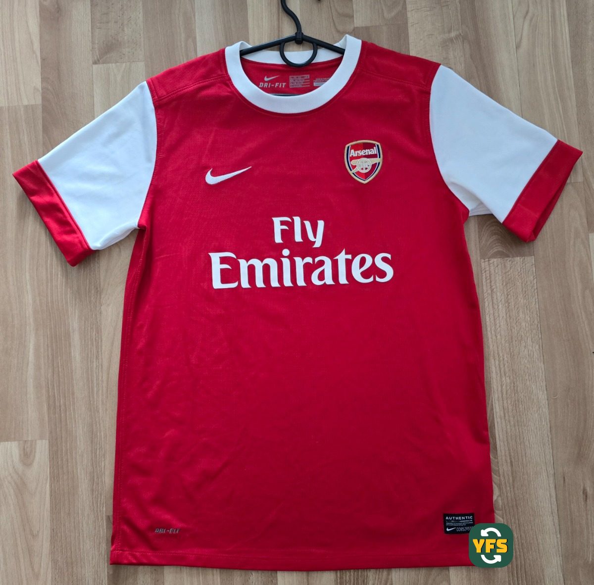 Arsenal 2010-2011 Home Store Version Nike - YourFootballShirt - Photo 1