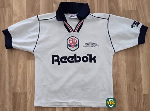 Bolton Wanderers 1995-1996 Home McGinlay #10