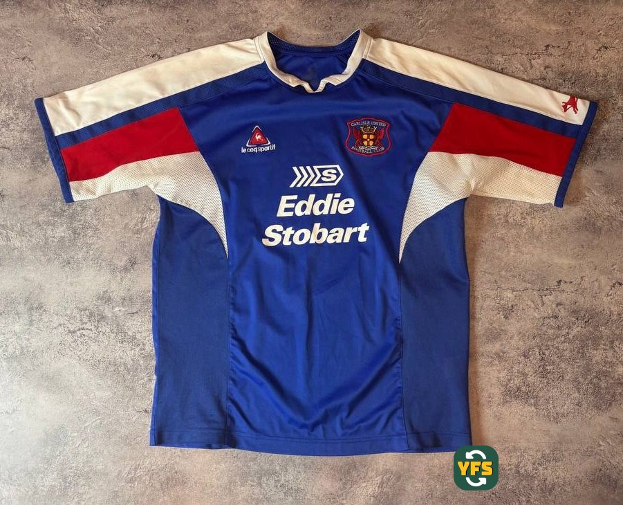Carlisle United 2005-2006 Home Store Version Le Coq Sportif - YourFootballShirt - Photo 1