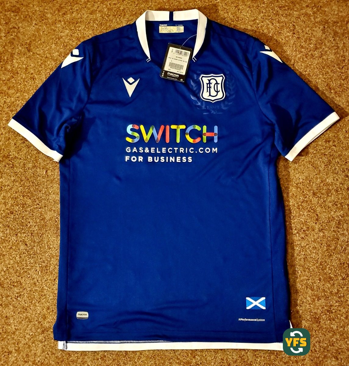 Dundee FC 2019-2020 Home Store Version Macron - YourFootballShirt - Photo 1