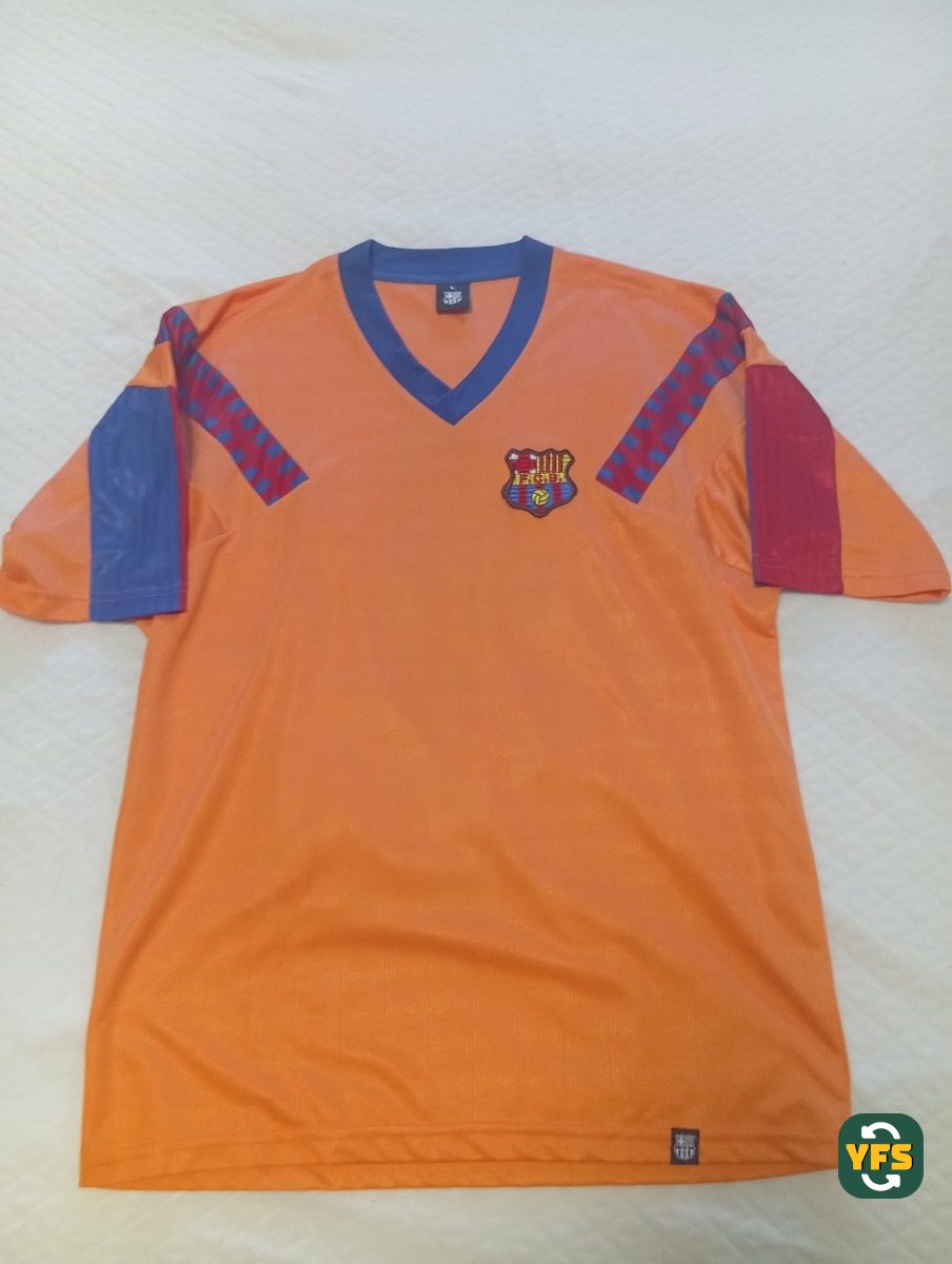FC Barcelona 1991-1992 Third Store Version Other - YourFootballShirt - Photo 1