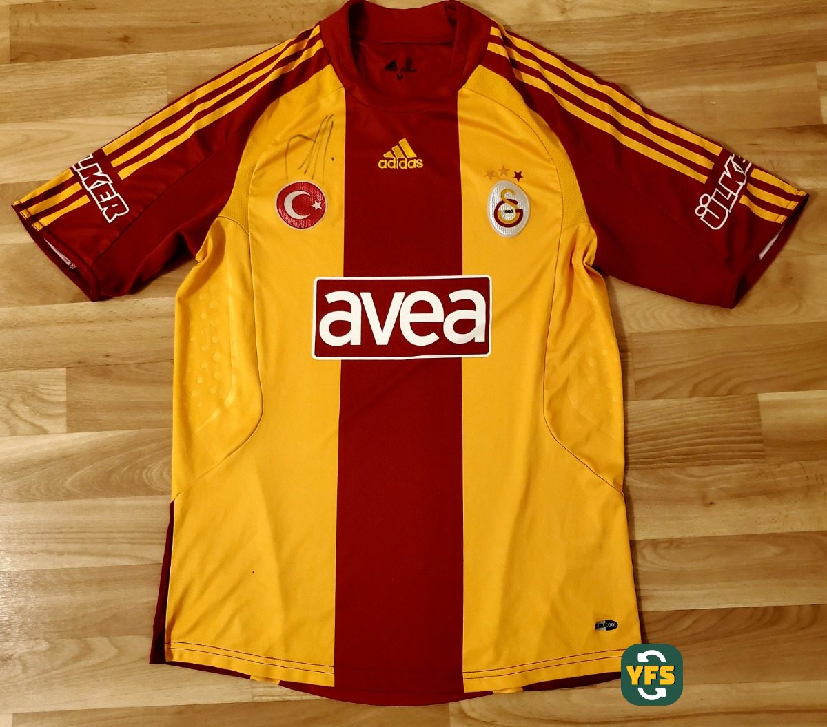 Galatasaray SK 2008-2009 Home Store Version Adidas - YourFootballShirt - Photo 1