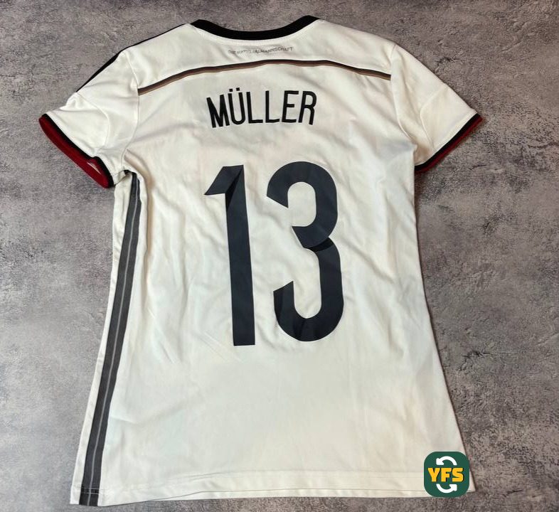 Germany 2014-2015 Home Store Version Adidas Müller - YourFootballShirt - Photo 1
