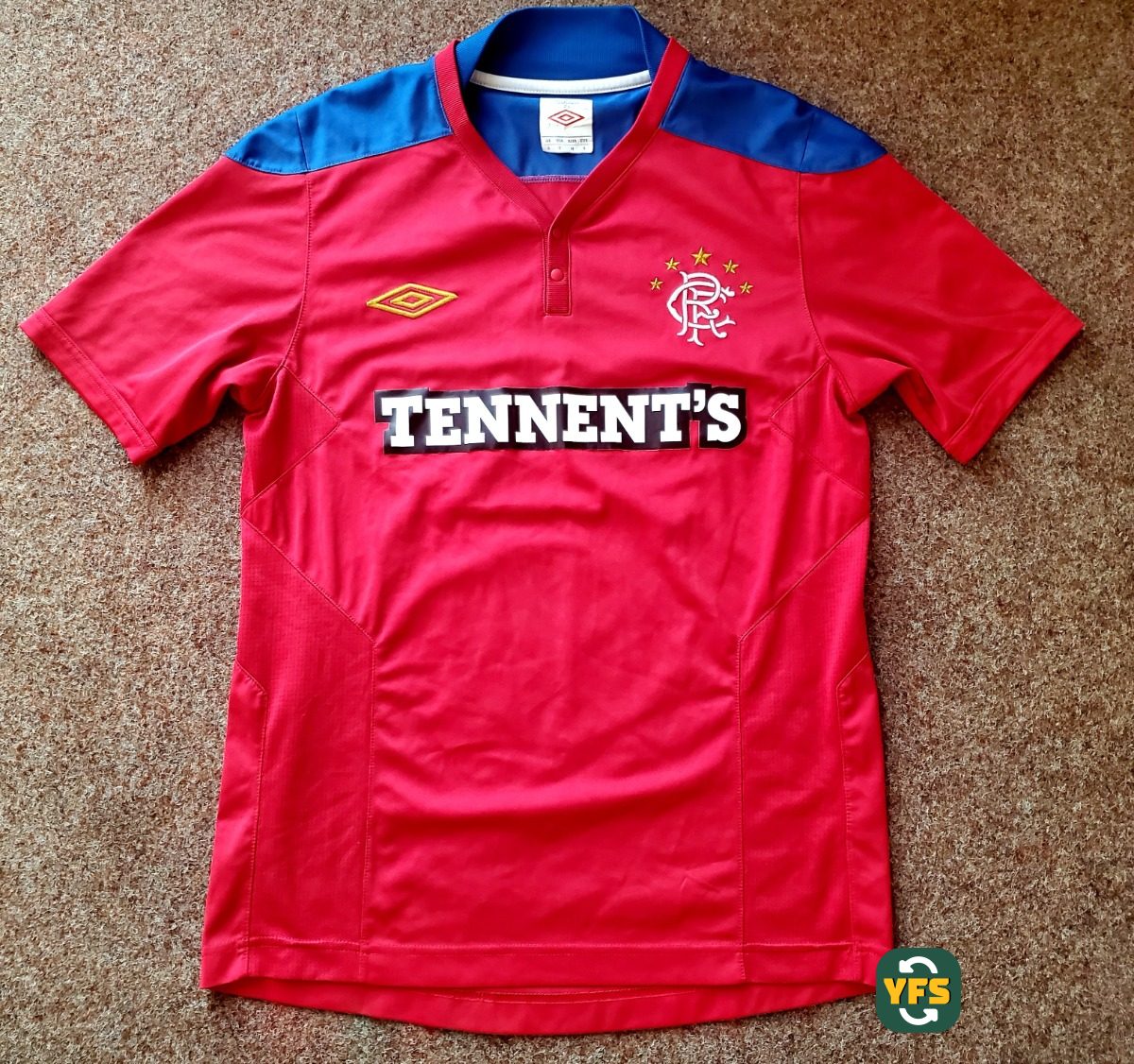 Glasgow Rangers 2011-2012 Training Store Version Umbro - YourFootballShirt - Photo 1