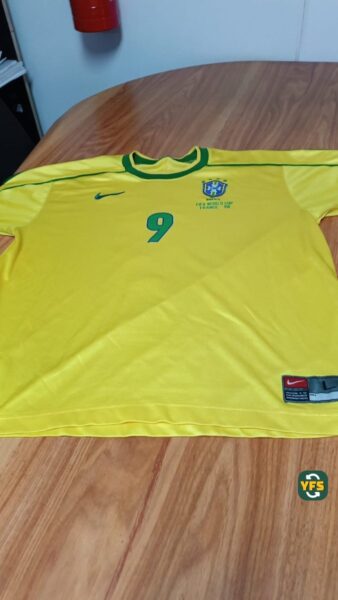 Brazil 1997-1998 Home RONALDO #9