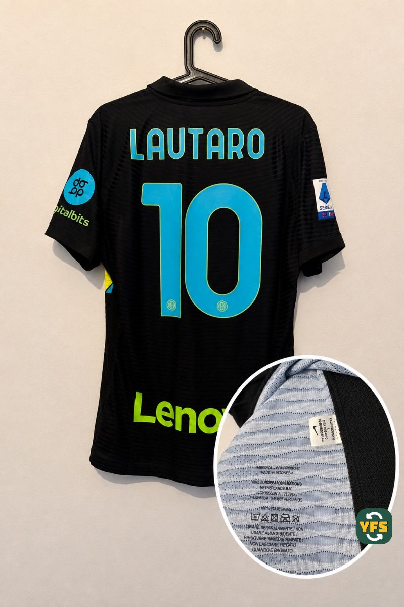 Inter Milan 2021-2022 Third Issued Nike Lautaro Martinez - YourFootballShirt - Photo 1