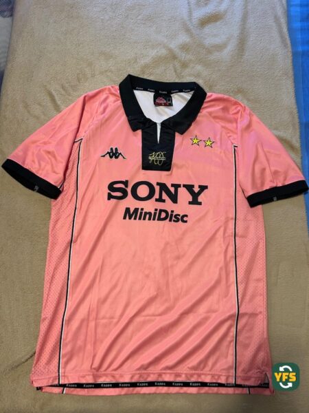 Juventus Turin 1997-1998 Away