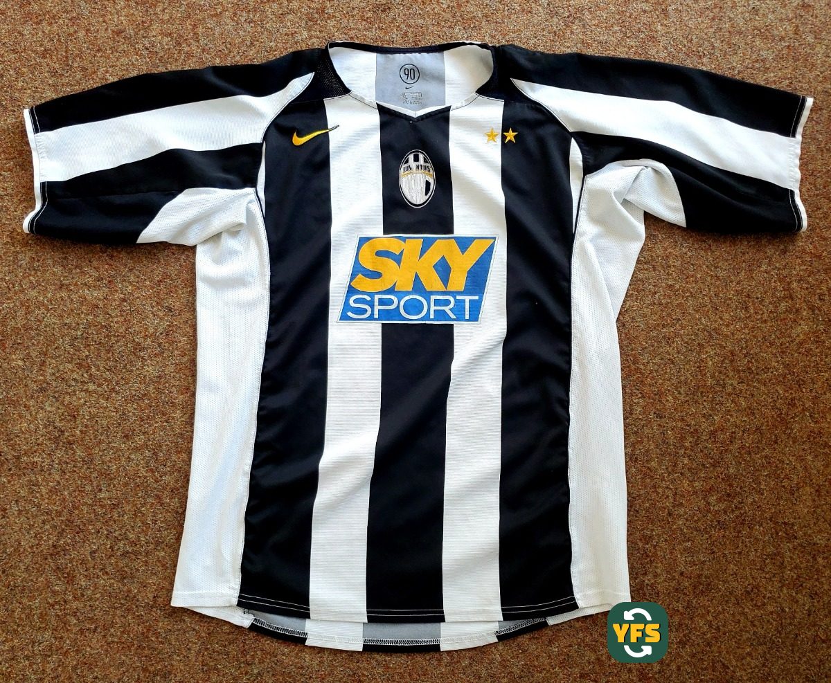 Juventus Turin 2004-2005 Home Store Version Nike - YourFootballShirt - Photo 1