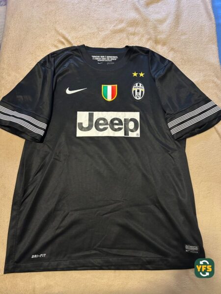 Juventus Turin 2012-2013 Away Vidal #22