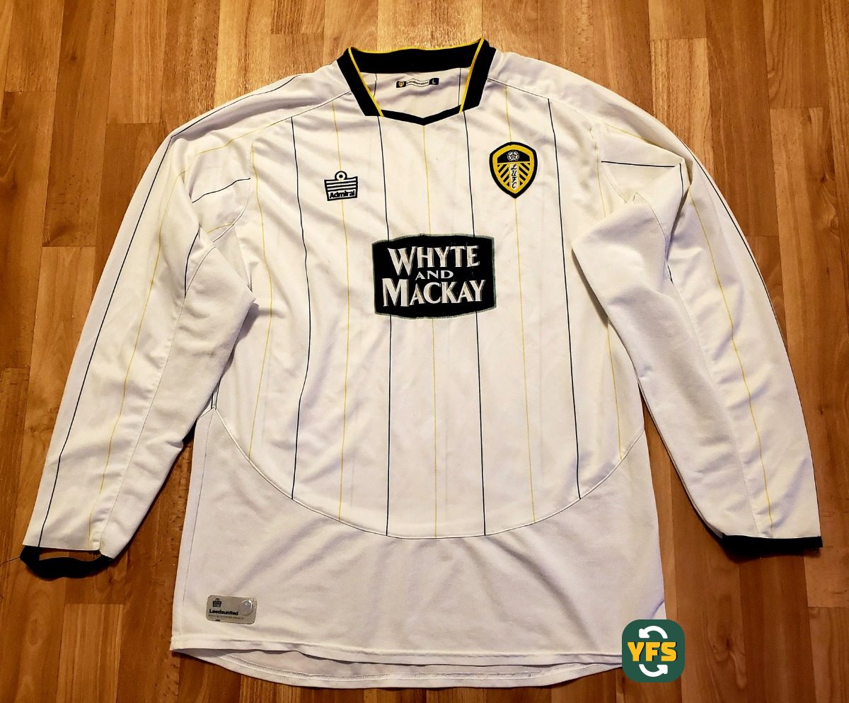 Leeds United 2005-2006 Home Store Version Admiral - YourFootballShirt - Photo 1