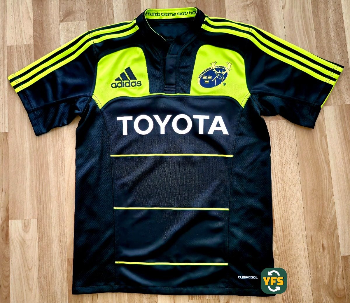 Munster 2010-2011 Away Store Version Adidas - YourFootballShirt - Photo 1