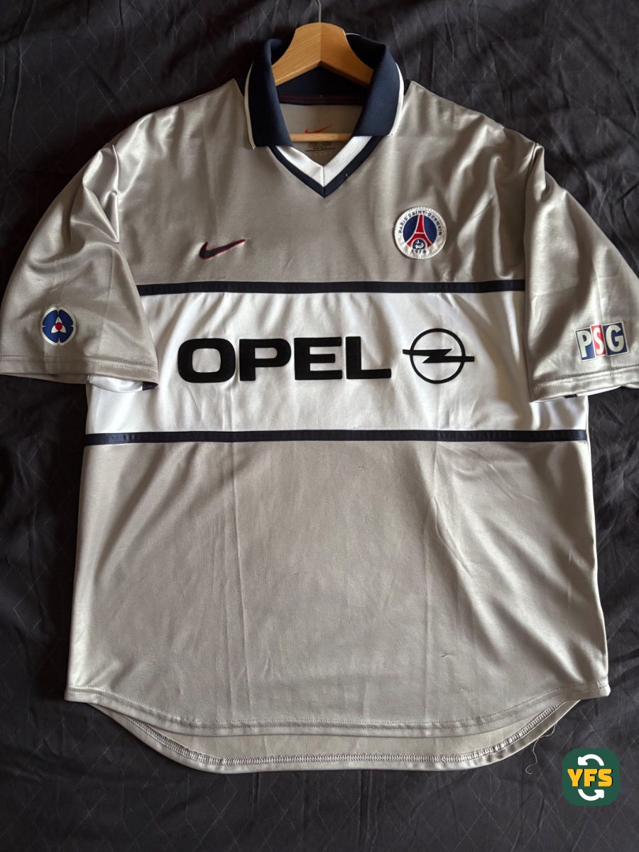 PSG 2000-2001 Away Store Version Nike - YourFootballShirt - Photo 1