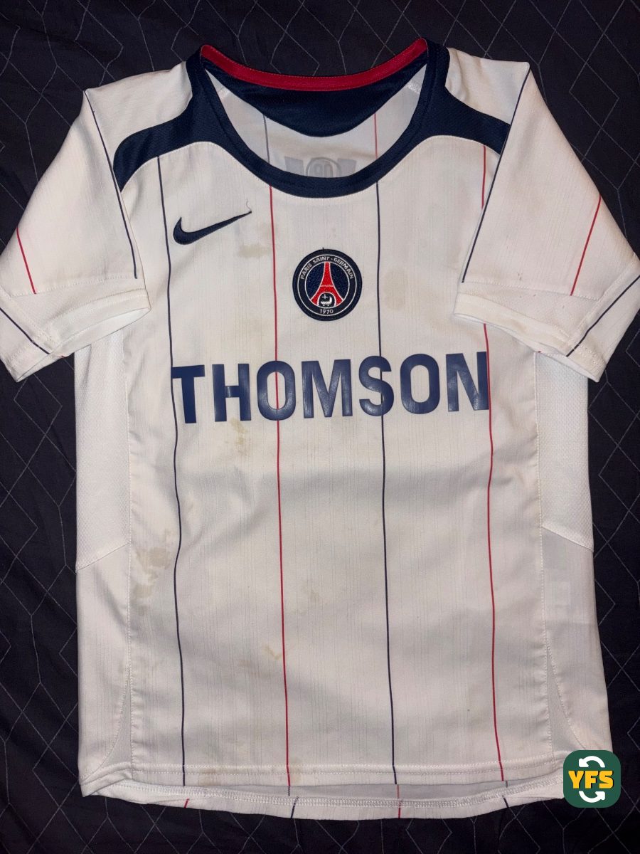PSG 2005-2006 Away Store Version Nike - YourFootballShirt - Photo 1