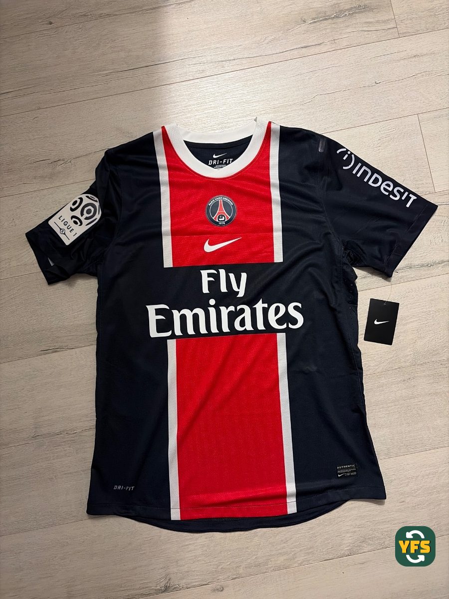 PSG 2011-2012 Home Issued Nike Sakho - YourFootballShirt - Photo 1