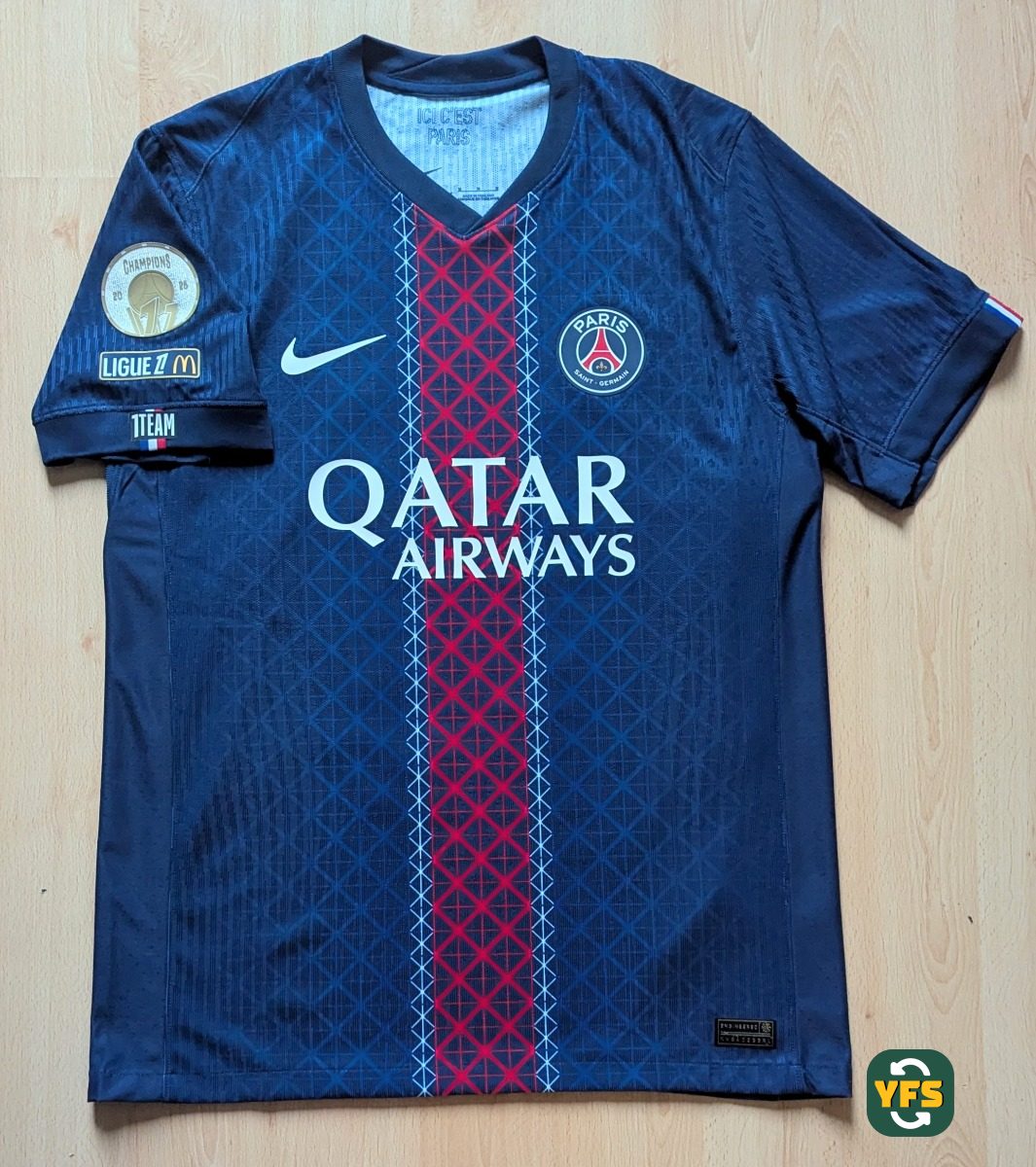 PSG 2025-2026 Home Pro Version Nike Vitinha - YourFootballShirt - Photo 1