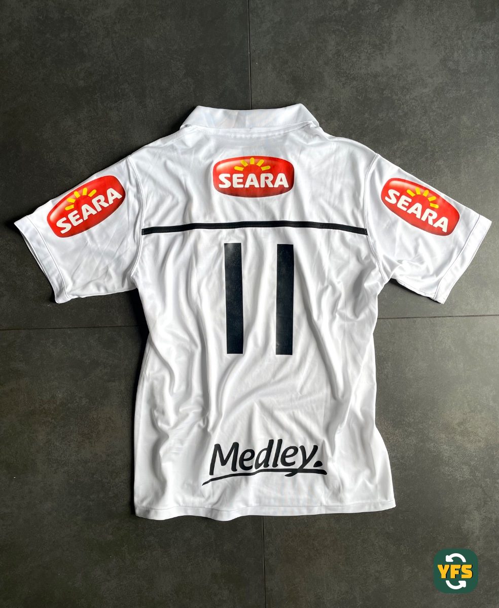 Santos FC 2009-2010 Home Match Worn Umbro Neymar - YourFootballShirt - Photo 1