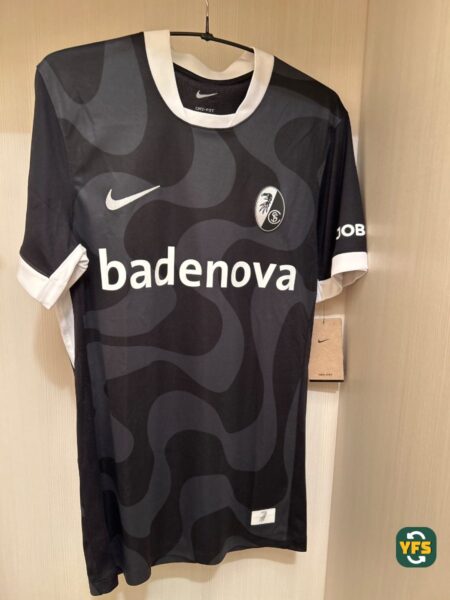 SC Freiburg 2025-2026 Away