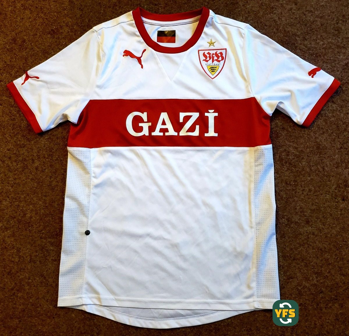 VFB Stuttgart 2011-2012 Home Store Version Puma - YourFootballShirt - Photo 1