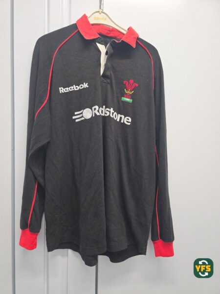 Wales rugby 2002-2003 Away