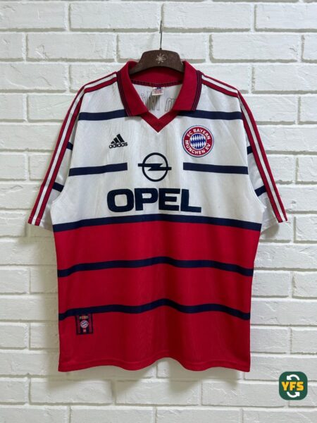 Bayer Munich 1998-1999 Away