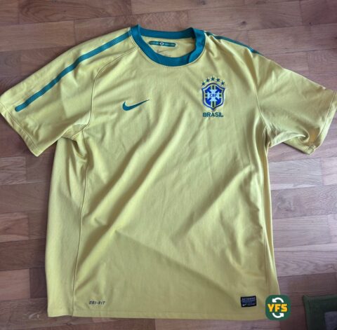 Brazil 2010-2011 Home