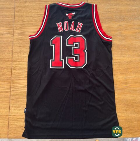 Chicago Bulls 2010-2011 Third Noah #13