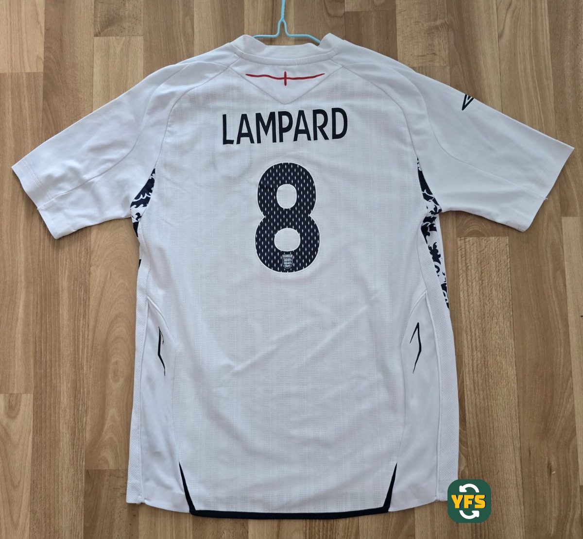 England 2007-2008 Home Store Version Umbro Lampard - YourFootballShirt - Photo 1
