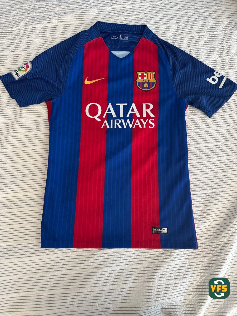 FC Barcelona 2016-2017 Home Store Version Nike Messi - YourFootballShirt - Photo 1