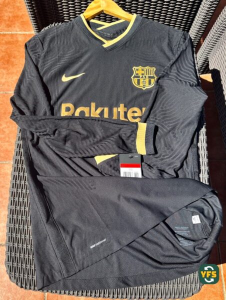 FC Barcelona 2020-2021 Away