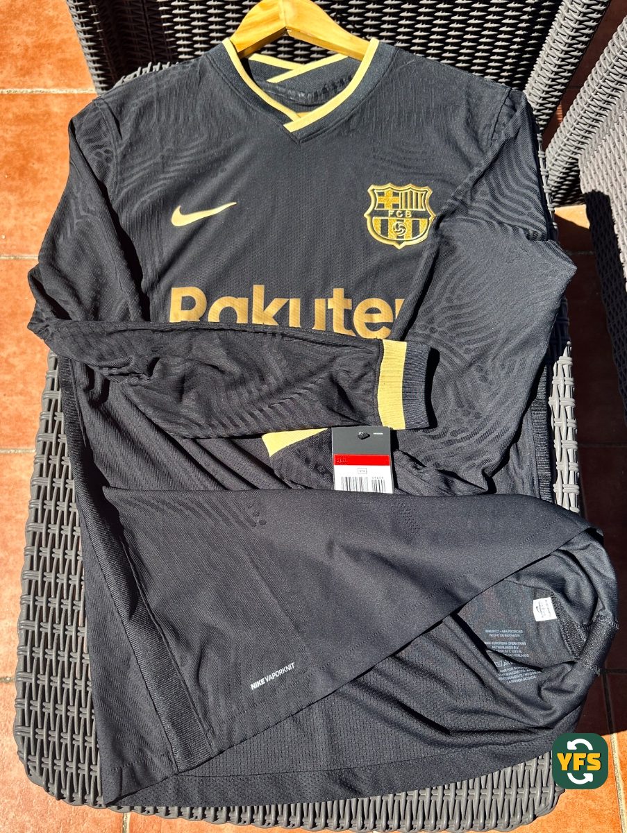FC Barcelona 2020-2021 Away Pro Version Nike - YourFootballShirt - Photo 1