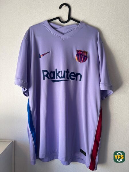 FC Barcelona 2021-2022 Away