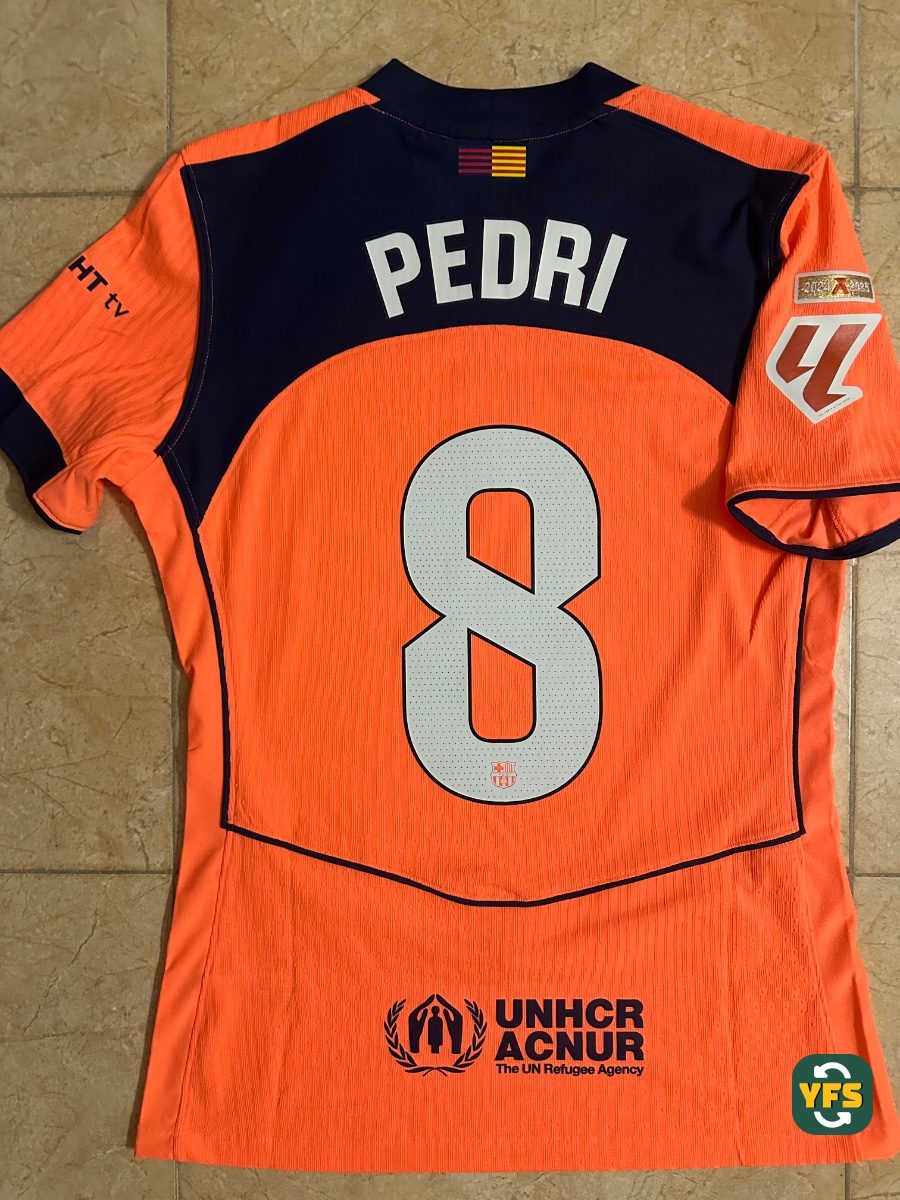 FC Barcelona 2025-2026 Away Issued Nike Pedri - YourFootballShirt - Photo 1