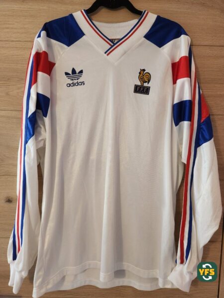 France 1992-1993 Away #13