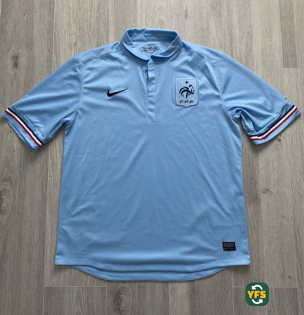France 2013-2014 Third Store Version Nike - YourFootballShirt - Photo 1